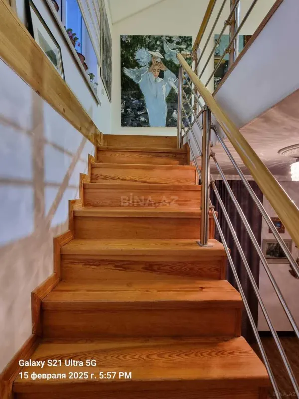 Satılır 5 otaqlı həyət evi 226 m²