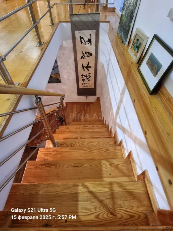 Satılır 5 otaqlı həyət evi 226 m²