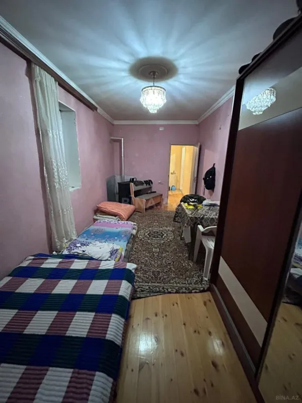 Satılır 1 otaqlı həyət evi 70 m²