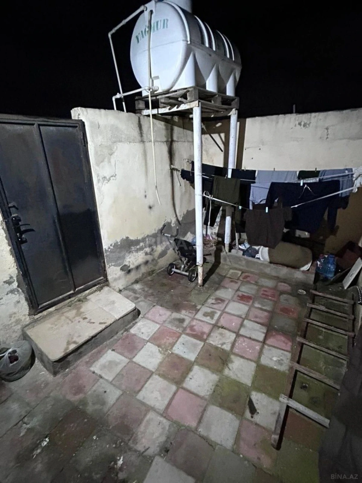Satılır 1 otaqlı həyət evi 70 m²