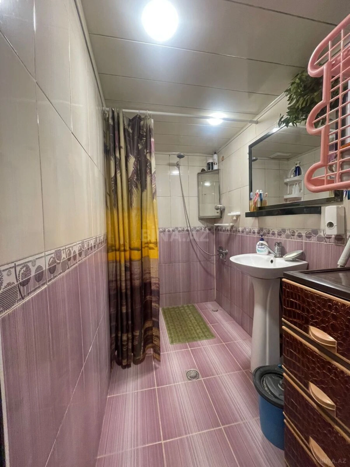 Satılır 4 otaqlı mənzil 90 m²