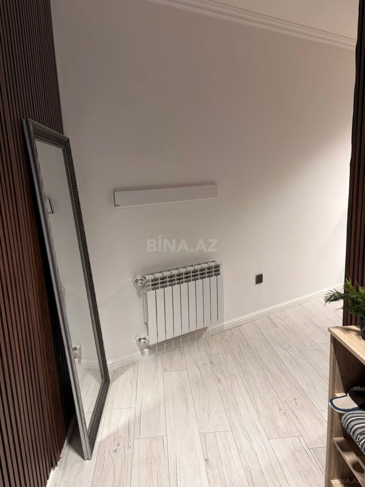 Kirayə verilir 2 otaqlı mənzil 75 m²
