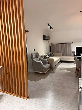 Kirayə verilir 2 otaqlı mənzil 75 m²