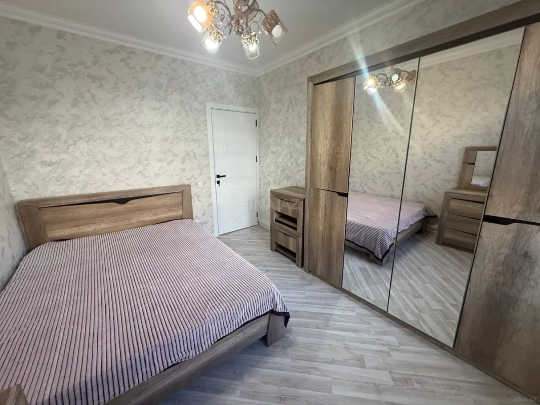 Satılır 2 otaqlı mənzil 60 m²