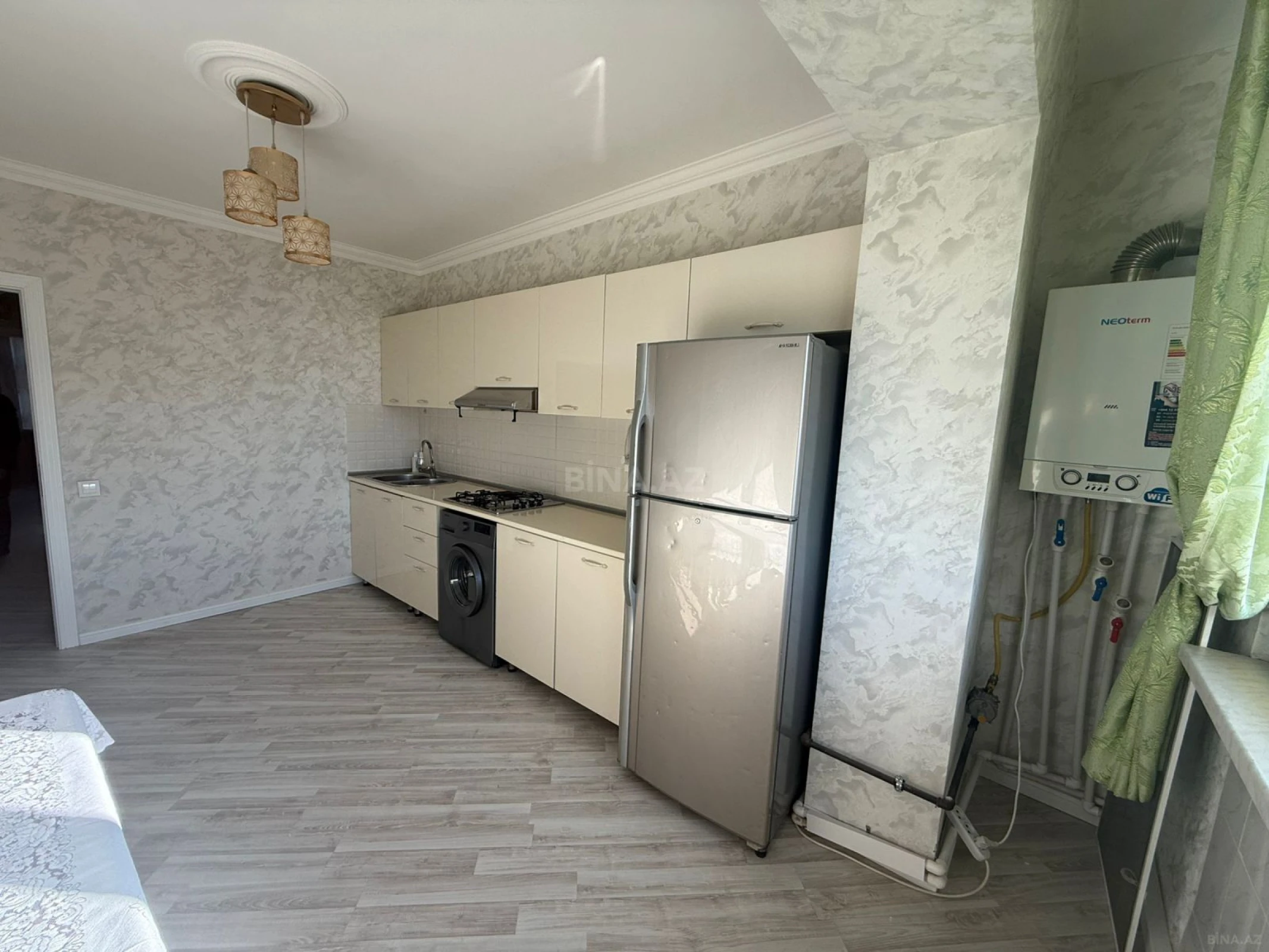 Satılır 2 otaqlı mənzil 60 m²