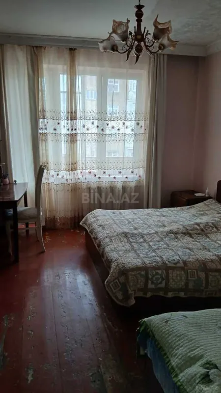 Satılır 3 otaqlı mənzil 75 m²