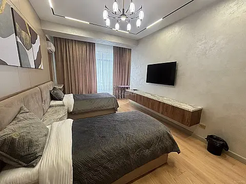 Kirayə verilir 3 otaqlı mənzil 120 m²