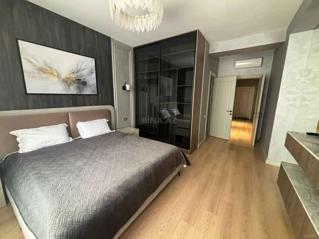 Kirayə verilir 3 otaqlı mənzil 120 m²