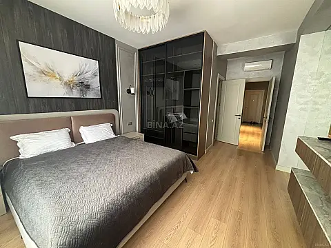 Kirayə verilir 3 otaqlı mənzil 120 m²