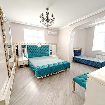 Kirayə verilir 3 otaqlı mənzil 142 m²