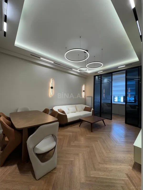 Satılır 2 otaqlı mənzil 70 m²