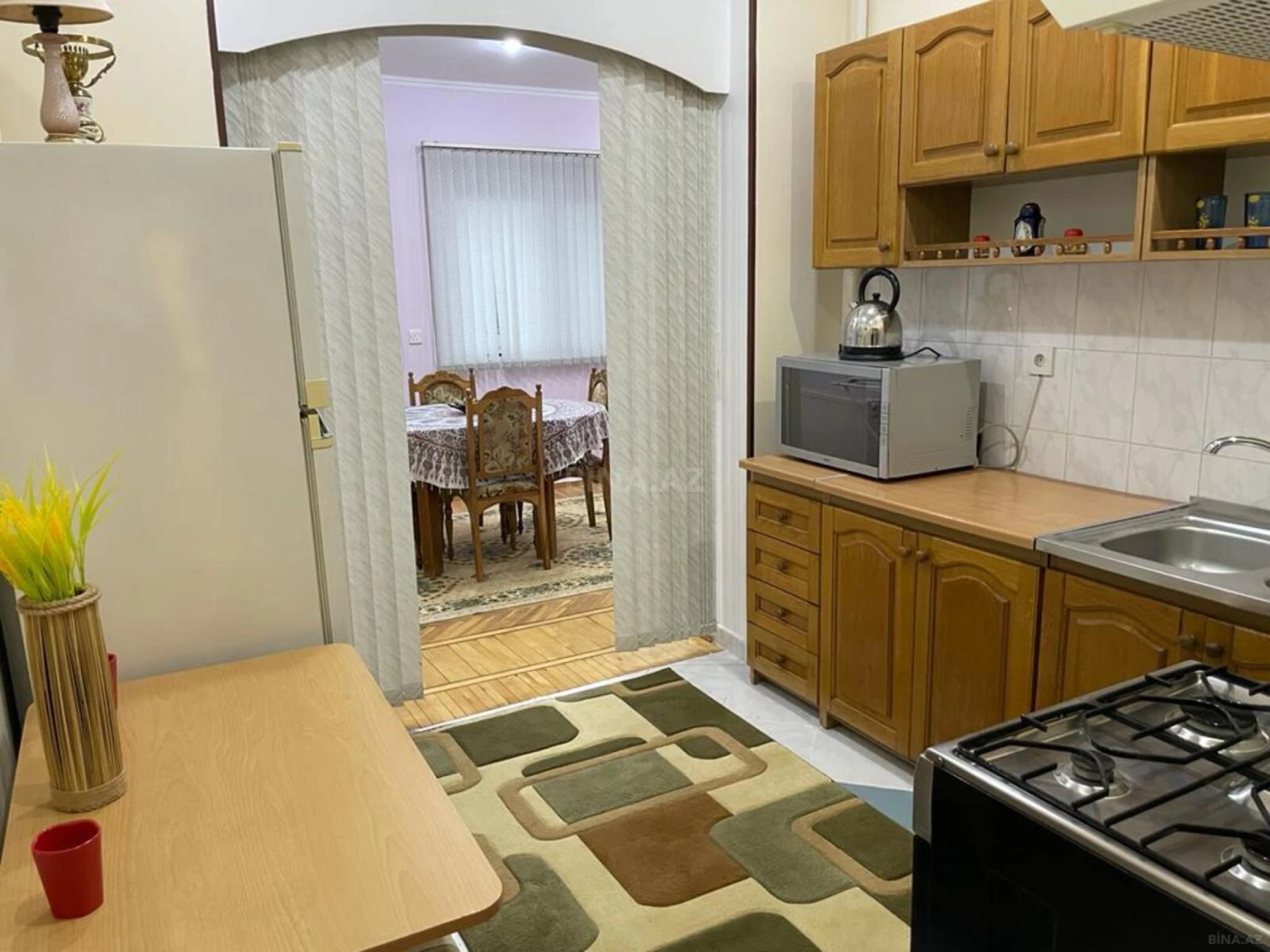 Kirayə verilir 2 otaqlı mənzil 80 m²