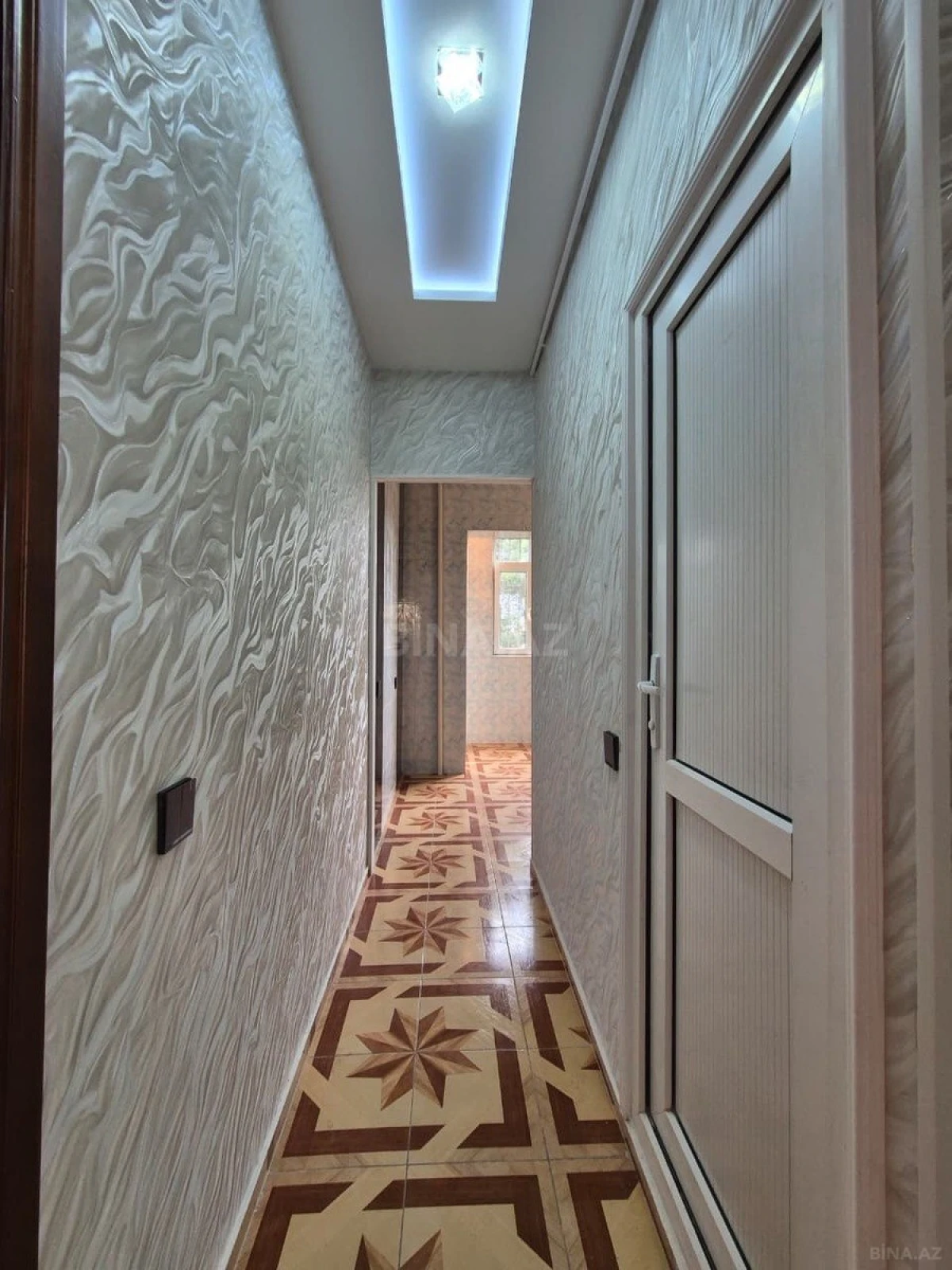 Satılır 3 otaqlı mənzil 90 m²