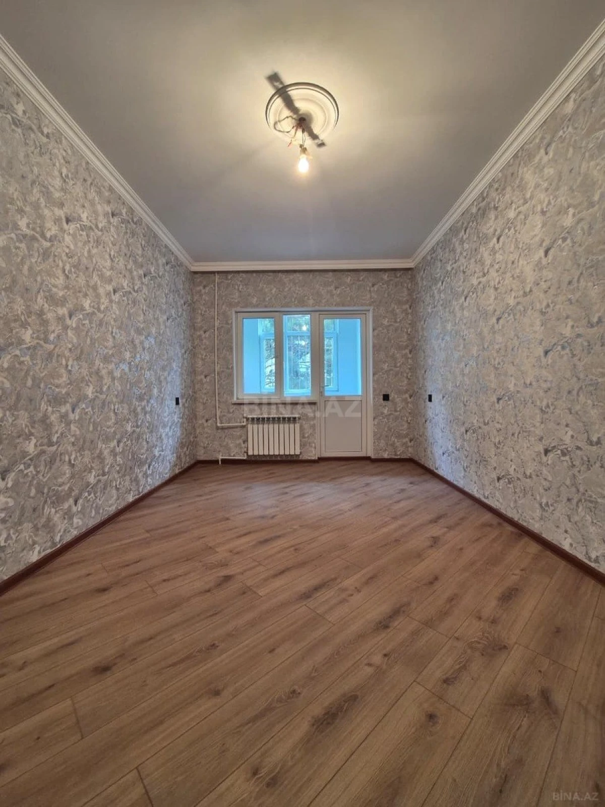 Satılır 3 otaqlı mənzil 90 m²
