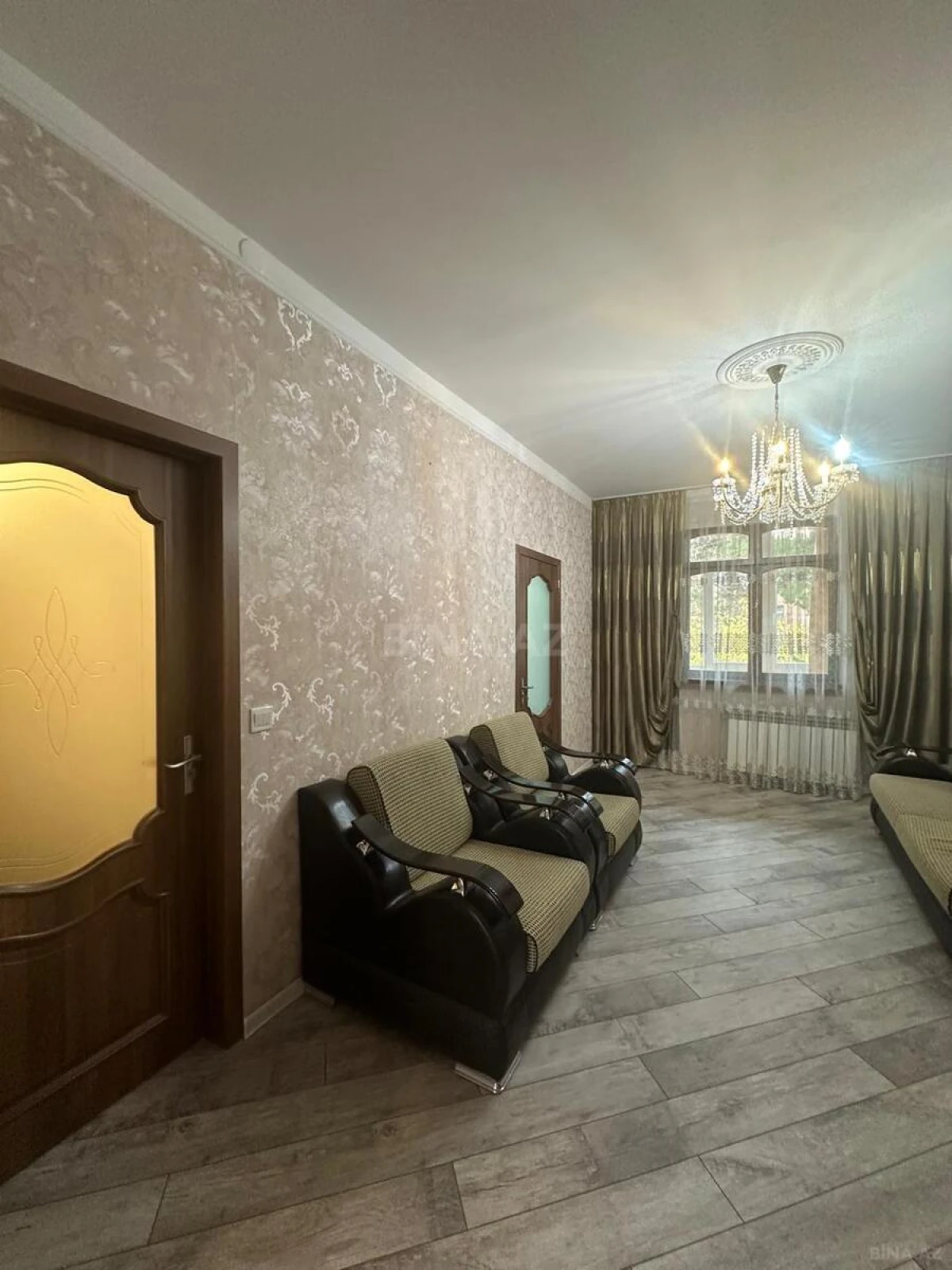 Satılır 2 otaqlı mənzil 55 m²