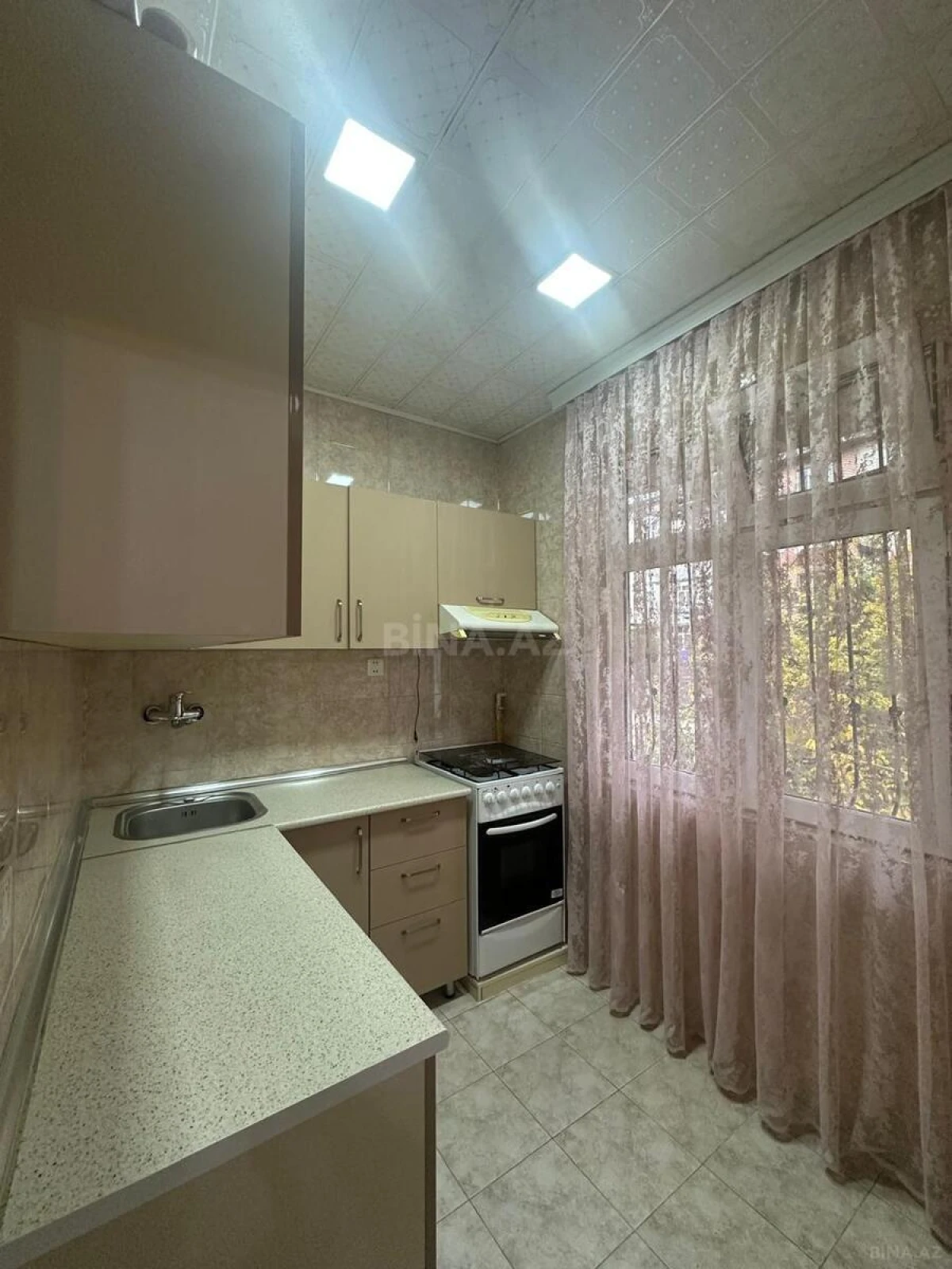Satılır 2 otaqlı mənzil 55 m²