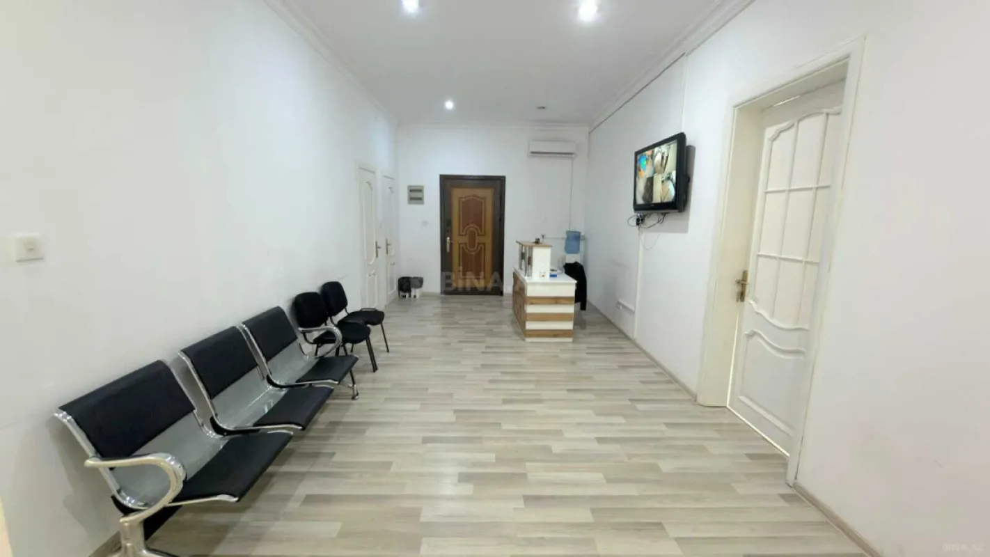 Kirayə verilir 6 otaqlı ofis 260 m²