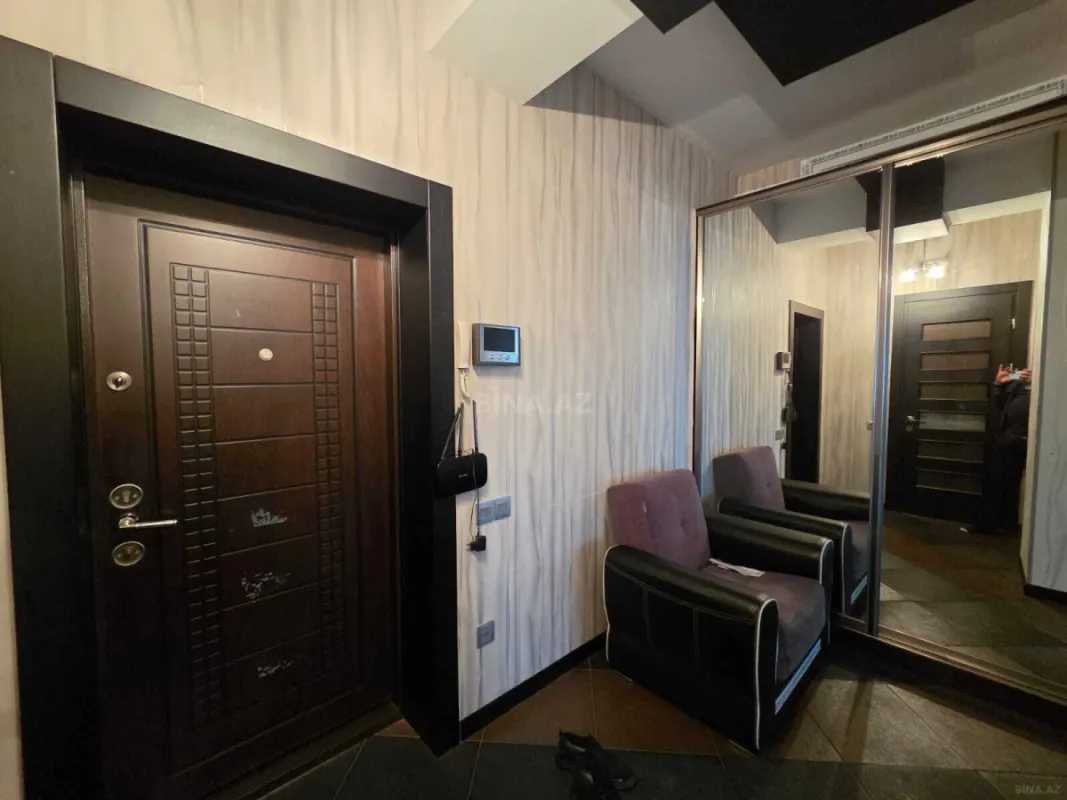 Satılır 3 otaqlı mənzil 93 m²