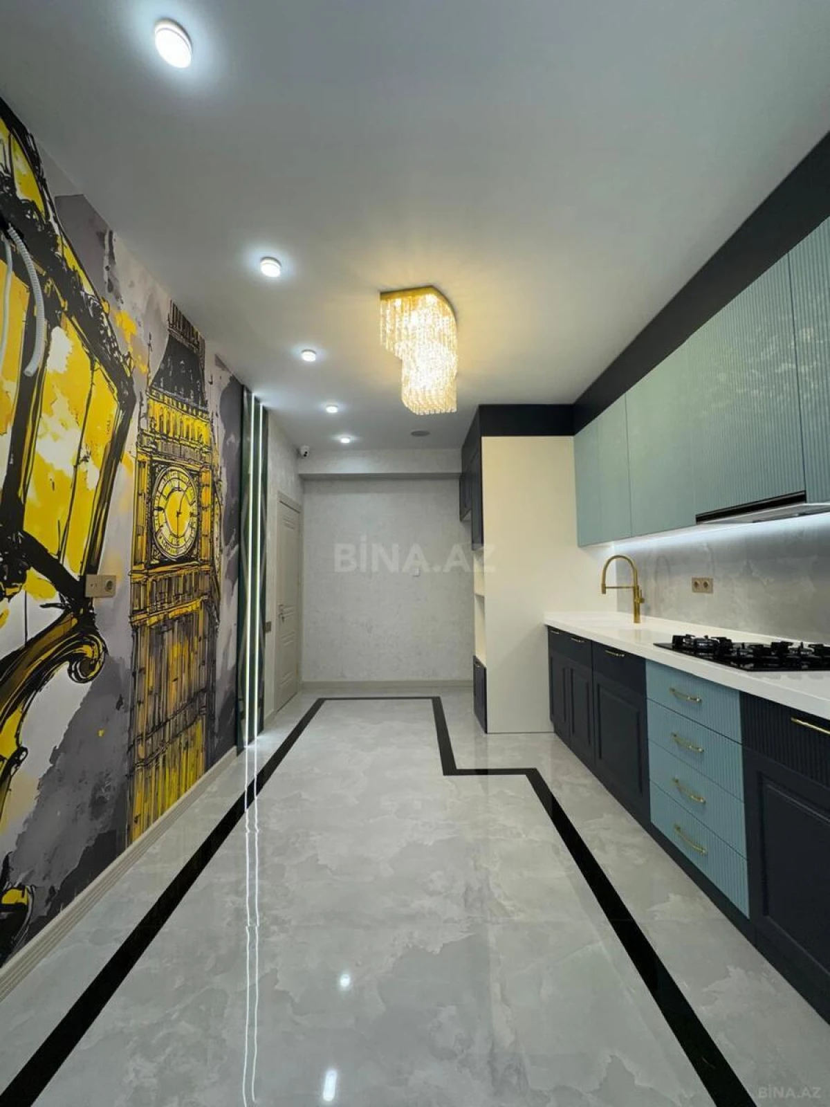 Satılır 3 otaqlı mənzil 110 m²