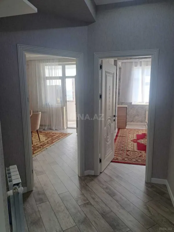 Kirayə verilir 2 otaqlı mənzil 70 m²