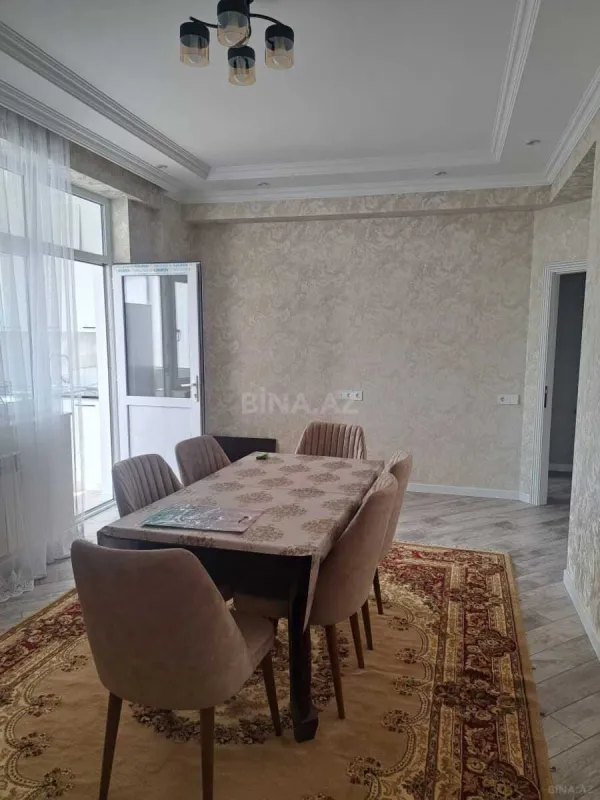 Kirayə verilir 2 otaqlı mənzil 70 m²