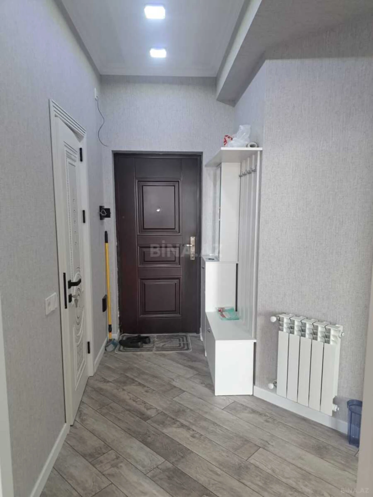 Kirayə verilir 2 otaqlı mənzil 70 m²