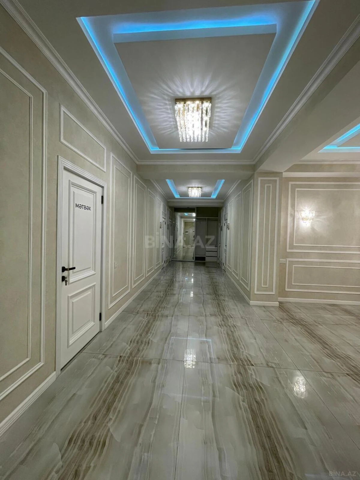 Kirayə verilir 5 otaqlı ofis 200 m²