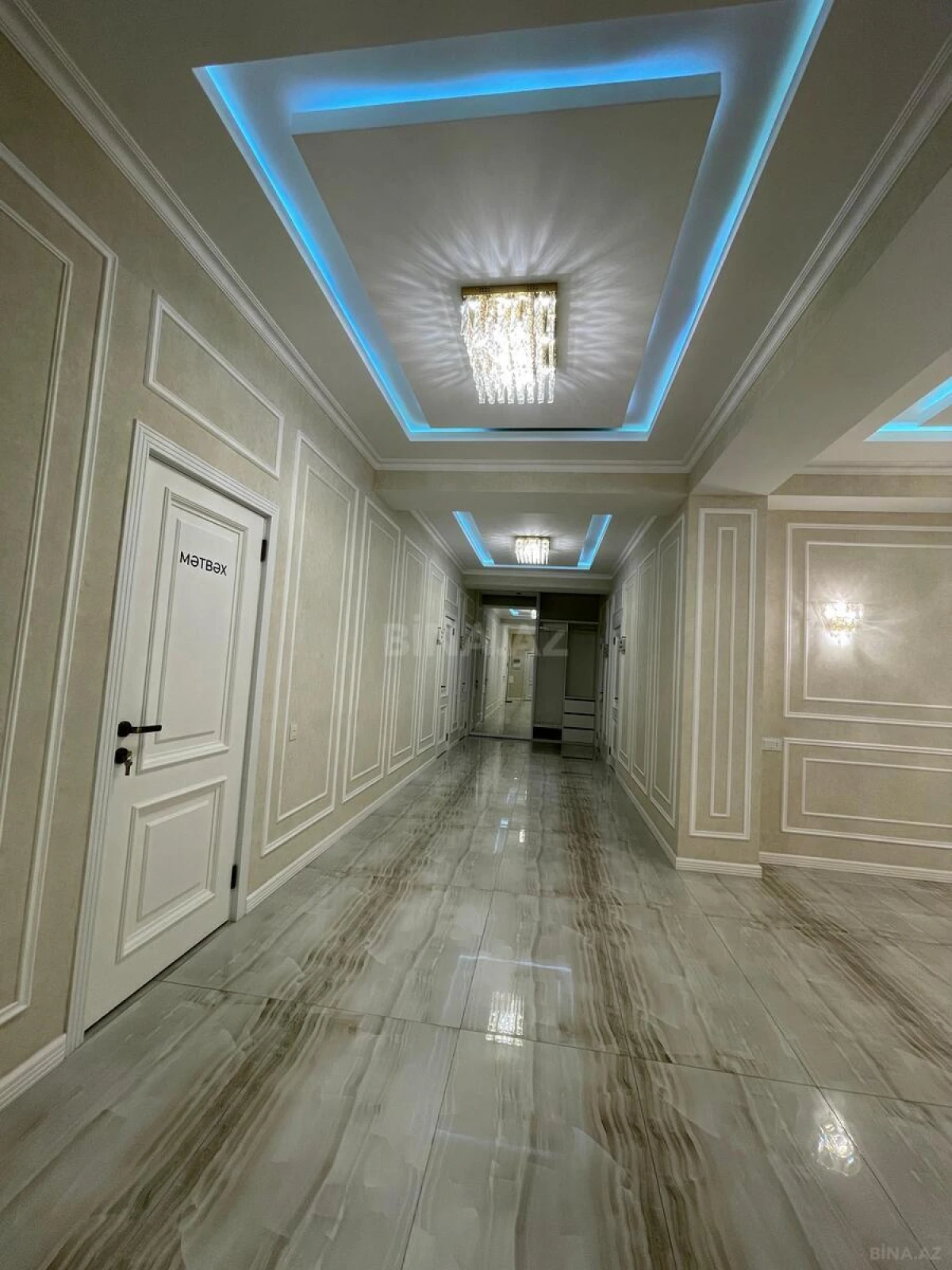Kirayə verilir 5 otaqlı ofis 200 m²