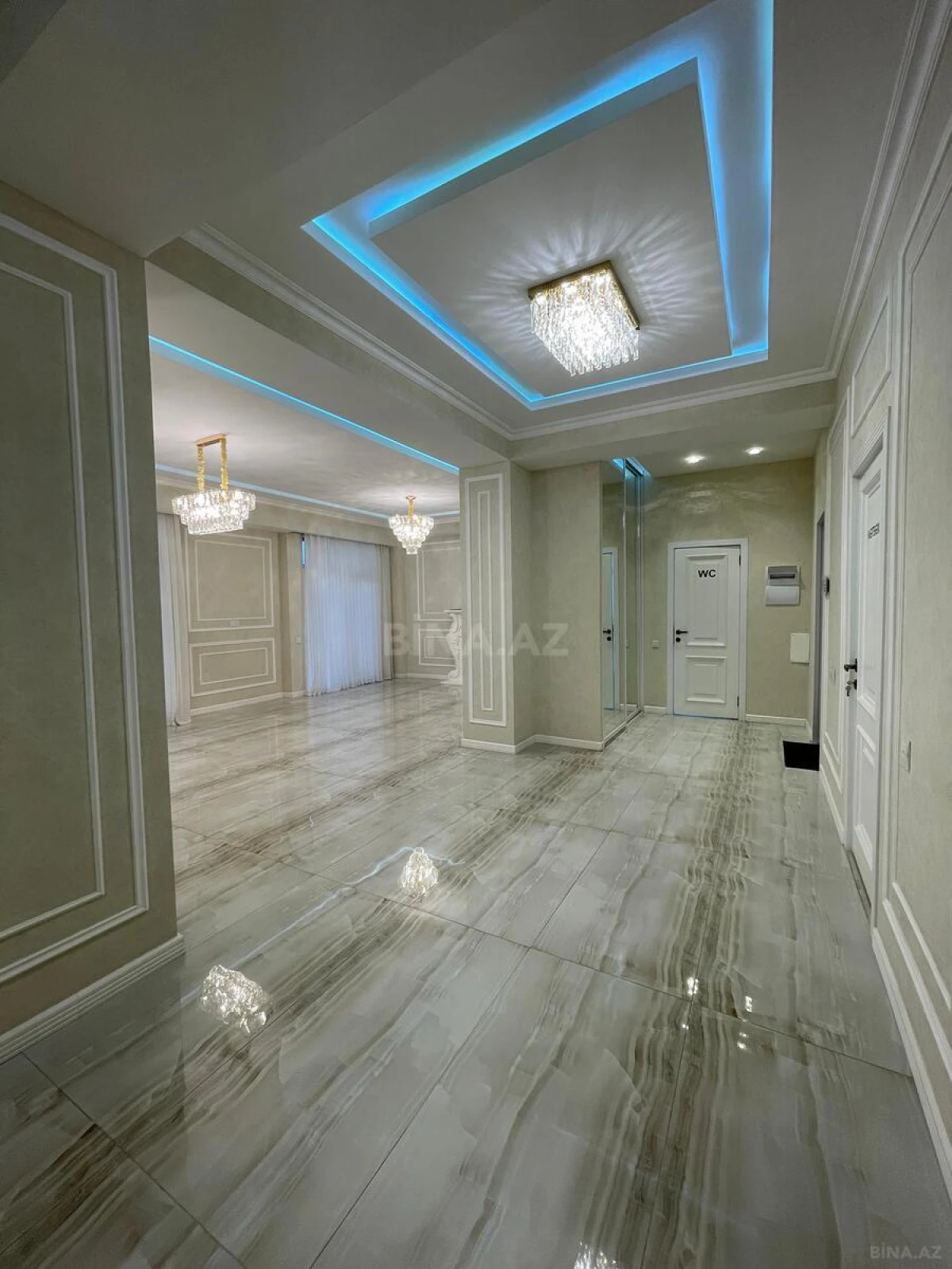 Kirayə verilir 5 otaqlı ofis 200 m²