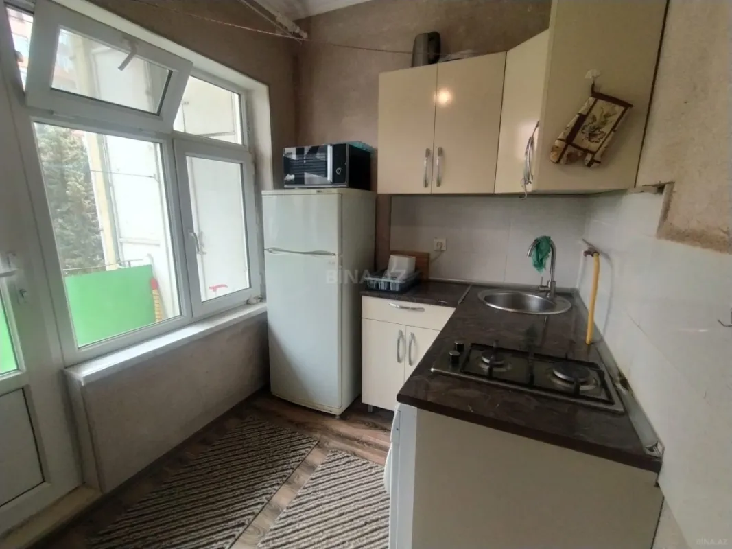 Kirayə verilir 1 otaqlı mənzil 44 m²