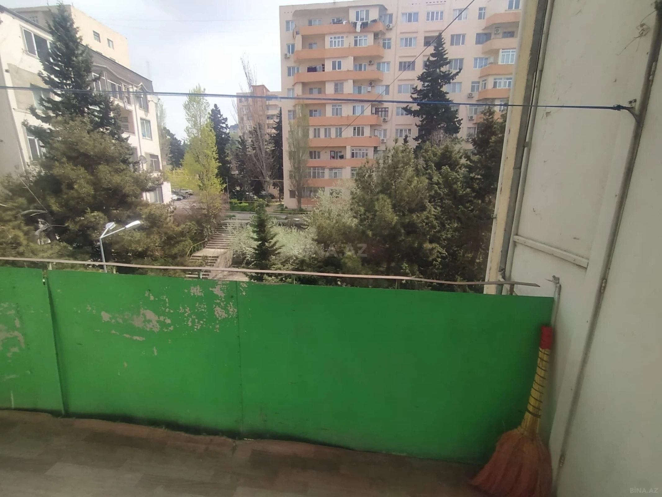 Kirayə verilir 1 otaqlı mənzil 44 m²