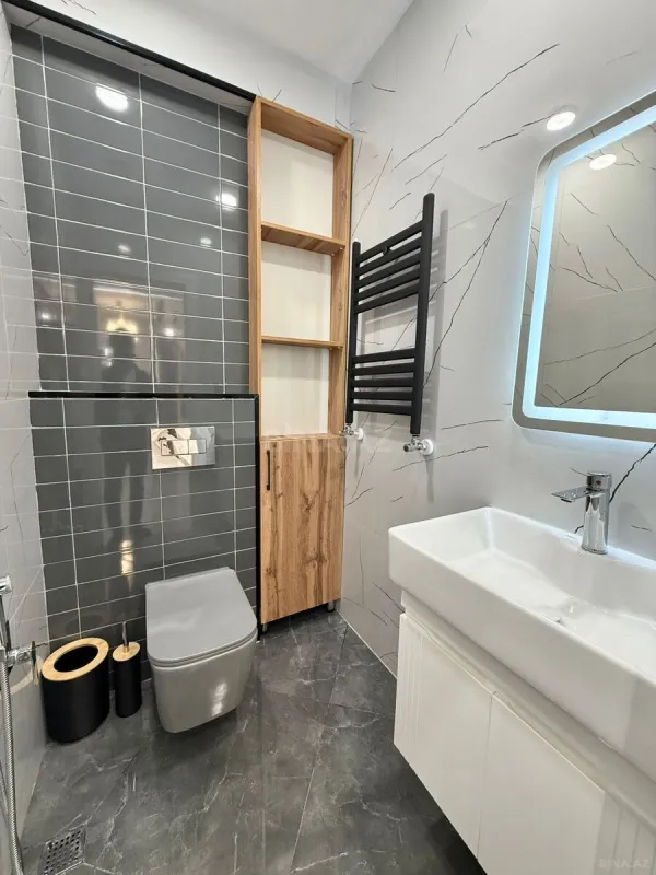 Satılır 3 otaqlı mənzil 110 m²