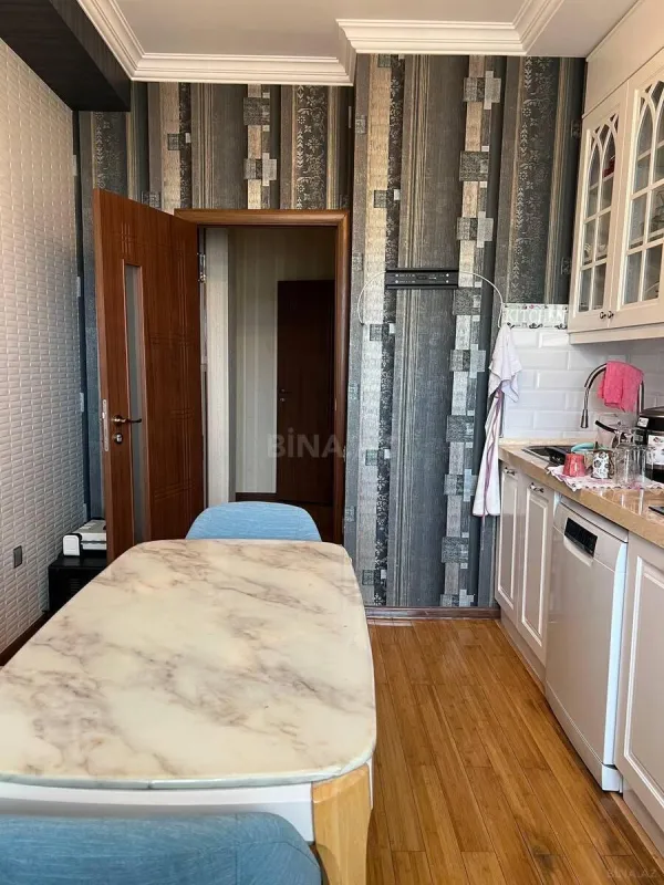 Satılır 2 otaqlı mənzil 90 m²