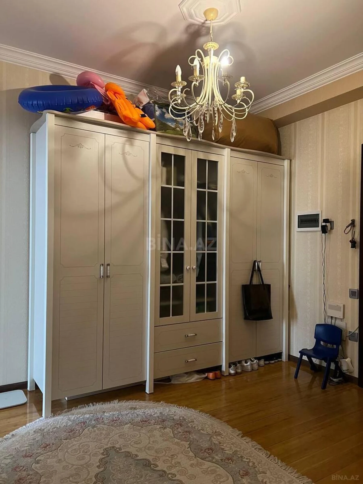 Satılır 2 otaqlı mənzil 90 m²