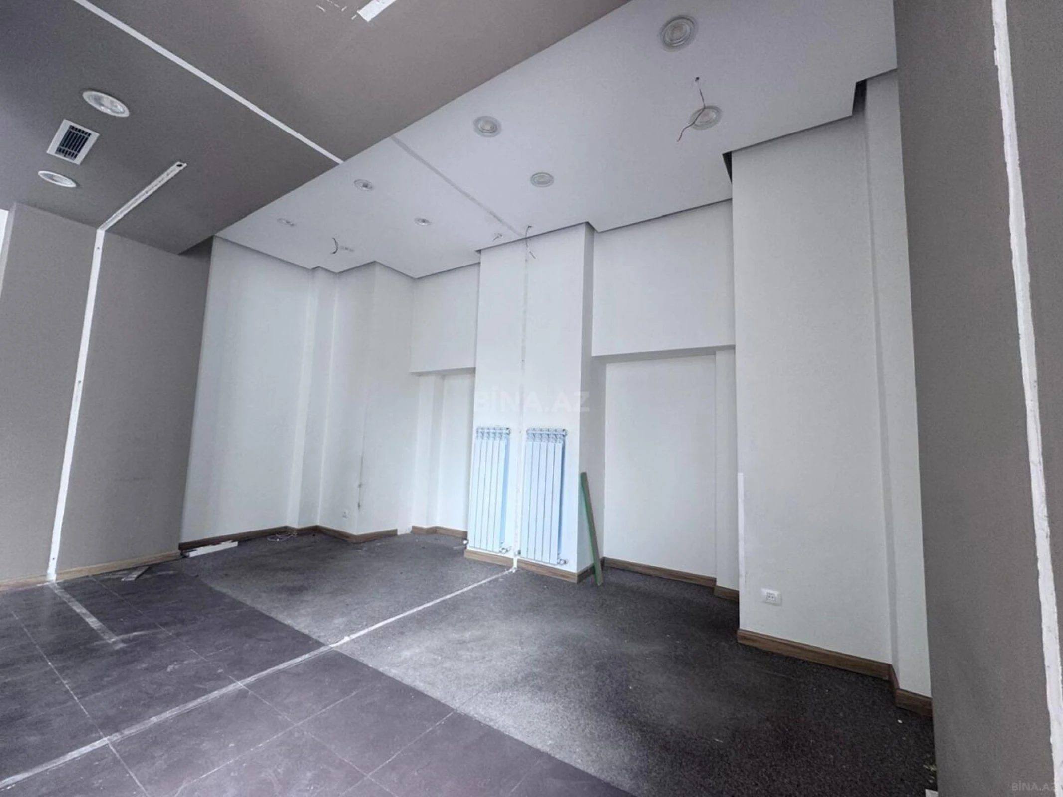 Kirayə verilir obyekt 220 m²