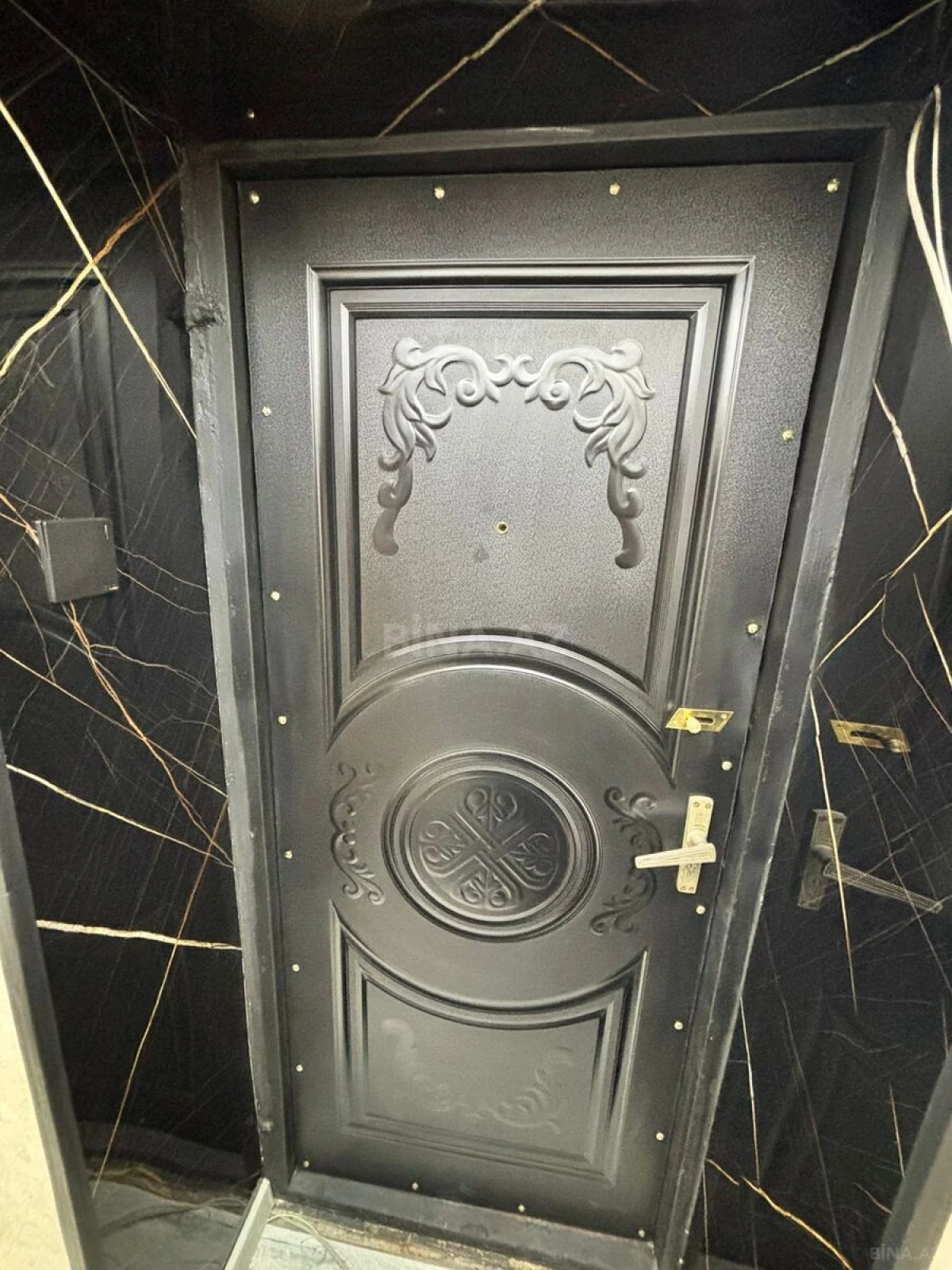 Satılır 1 otaqlı mənzil 36 m²