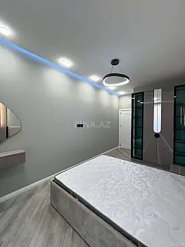 Kirayə verilir 2 otaqlı mənzil 95 m²