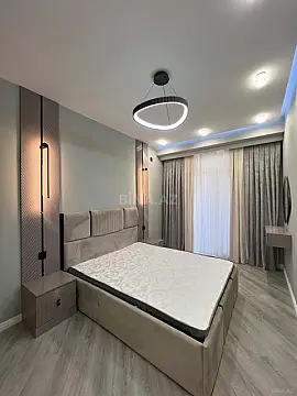Kirayə verilir 2 otaqlı mənzil 95 m²