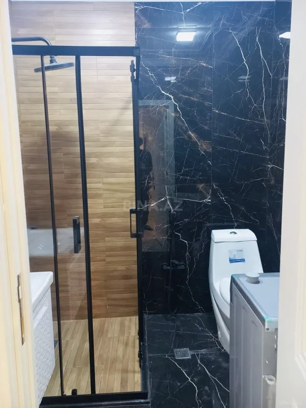 Kirayə verilir 2 otaqlı mənzil 65 m²