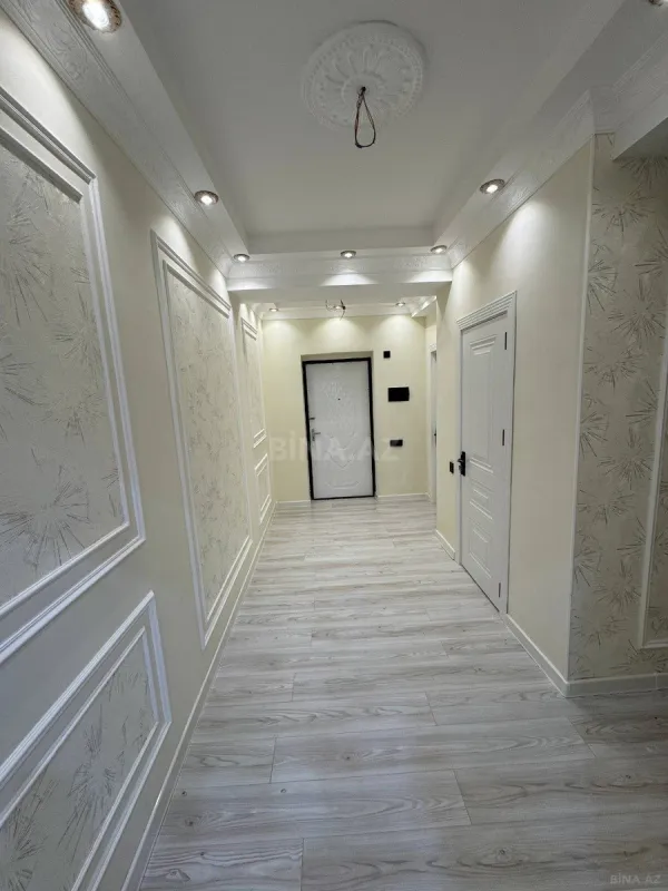 Satılır 3 otaqlı mənzil 83 m²