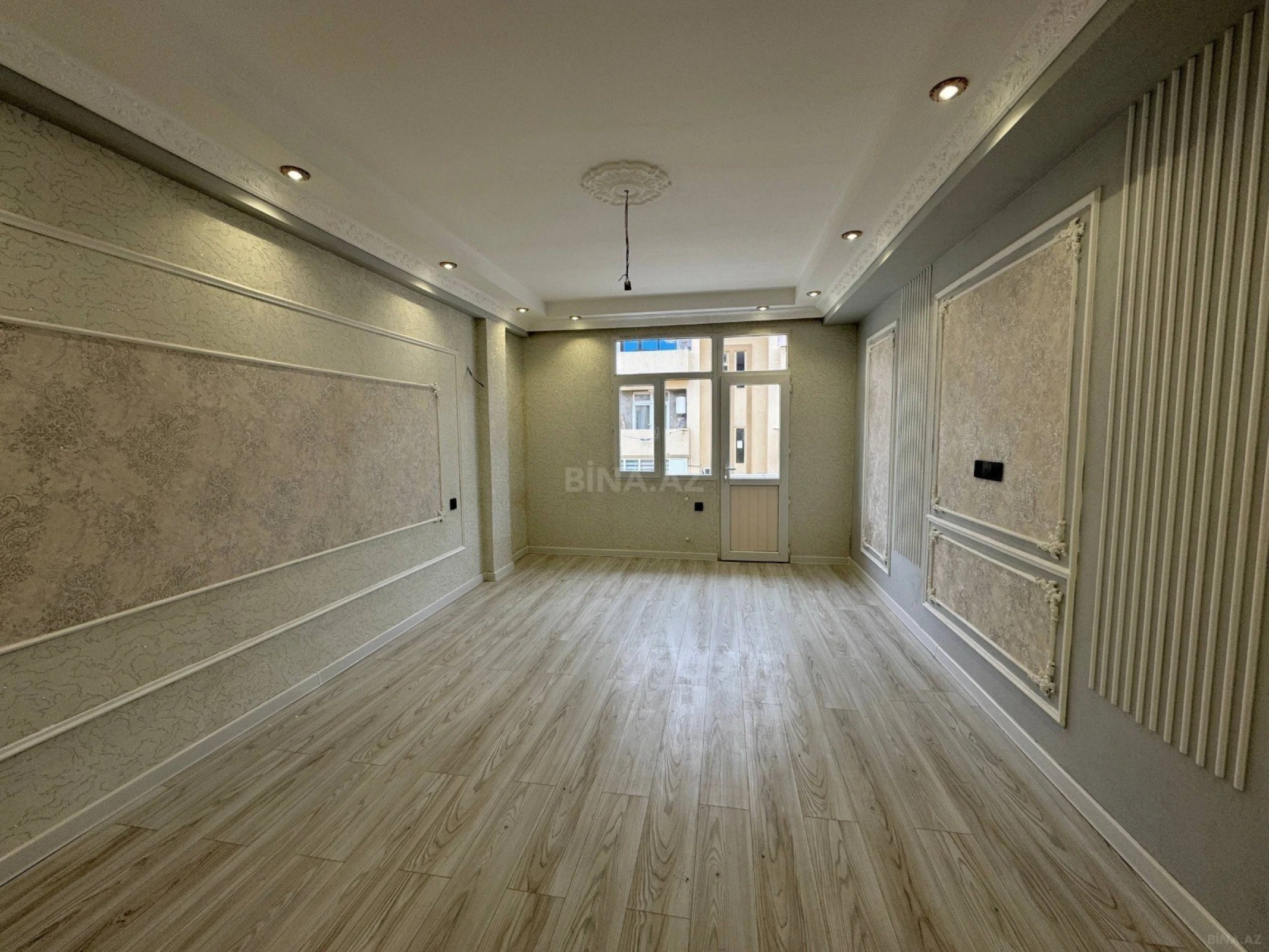 Satılır 3 otaqlı mənzil 83 m²
