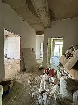 Satılır 3 otaqlı mənzil 127 m²