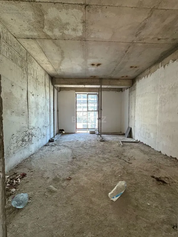 Satılır 3 otaqlı mənzil 127 m²