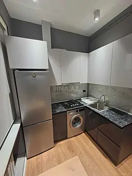 Kirayə verilir 2 otaqlı mənzil 65 m²