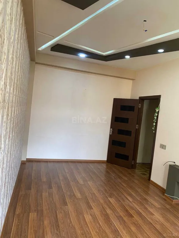 Satılır 2 otaqlı mənzil 43 m²