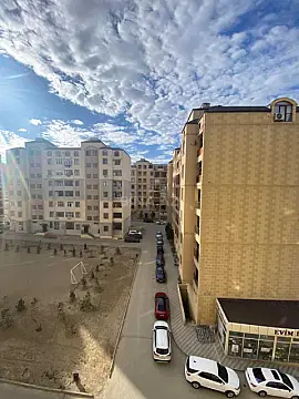 Satılır 2 otaqlı mənzil 43 m²