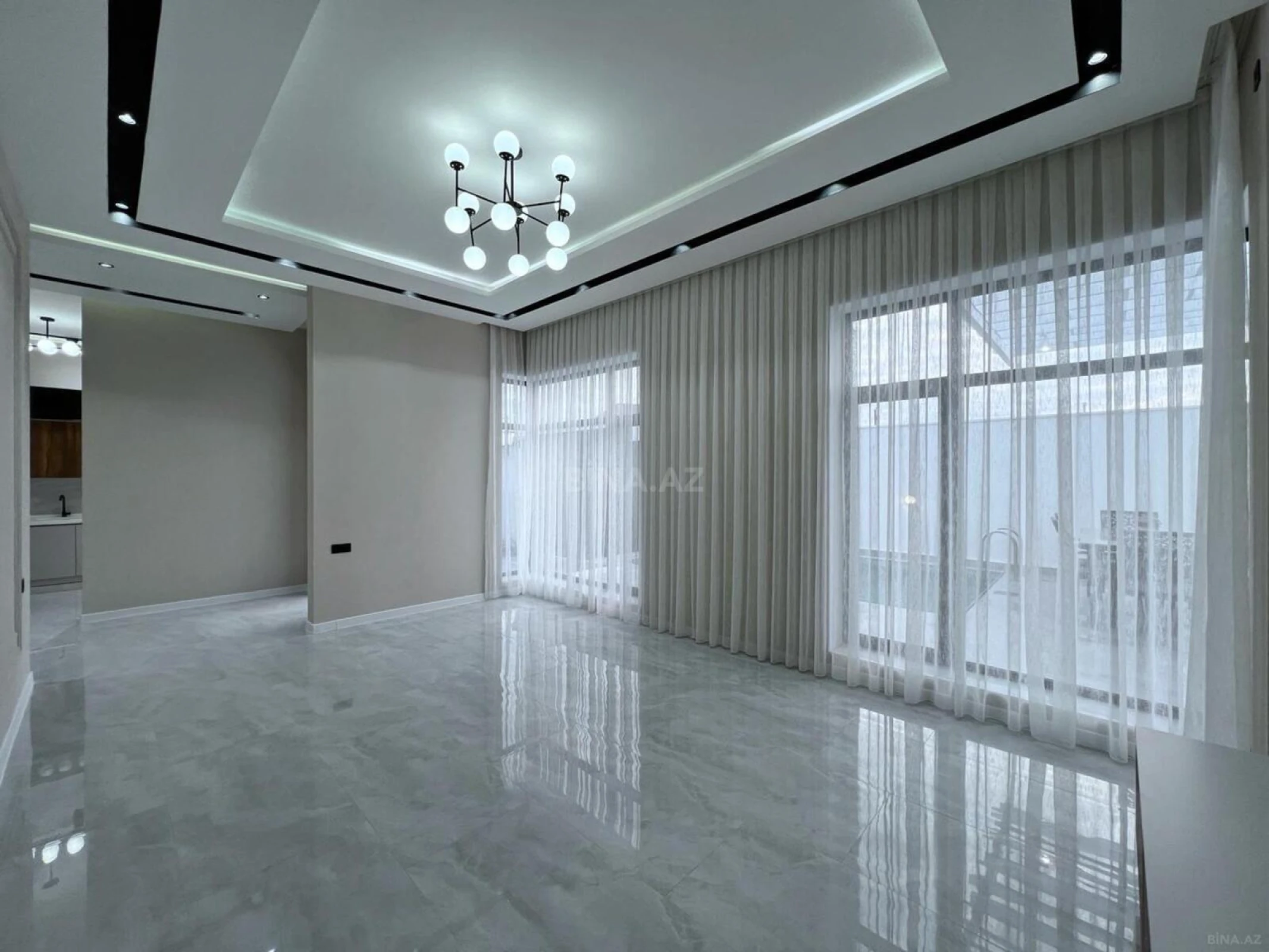 Satılır 4 otaqlı həyət evi 140 m²