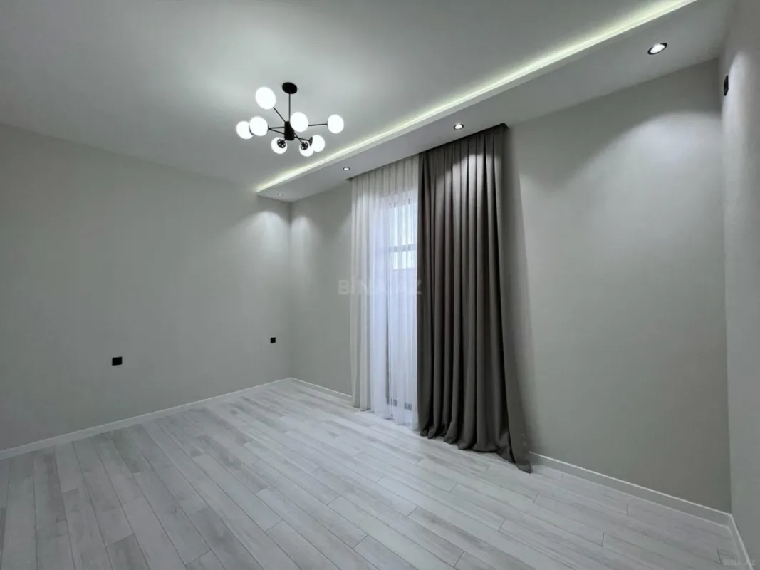 Satılır 4 otaqlı həyət evi 140 m²