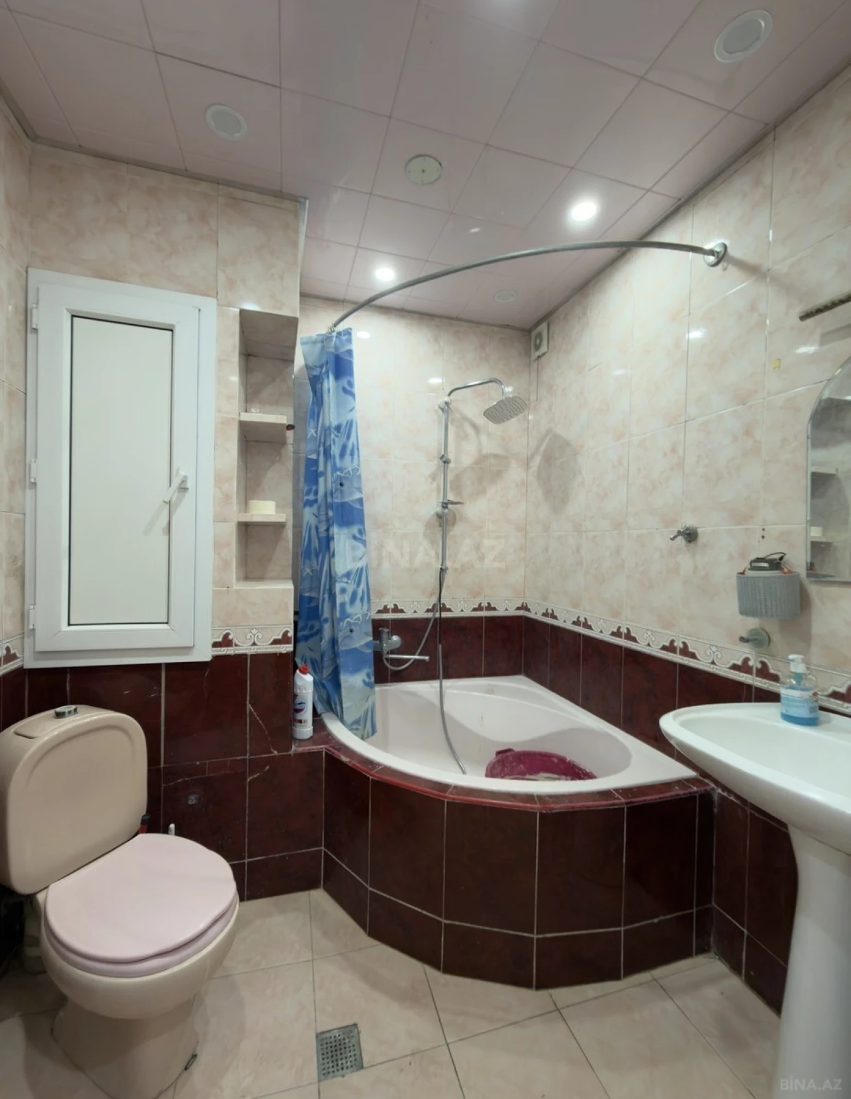 Satılır 4 otaqlı mənzil 108 m²