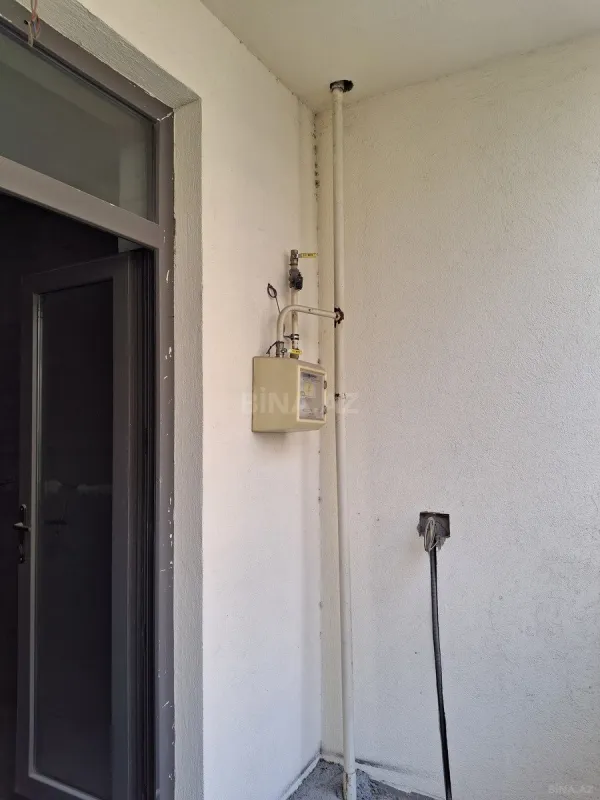 Satılır 4 otaqlı mənzil 237.6 m²